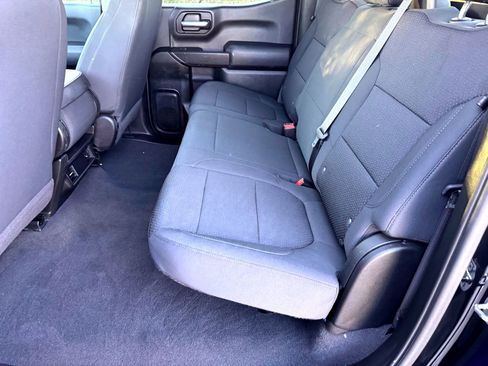 Used 2021 Chevrolet Silverado 1500 Custom image 16