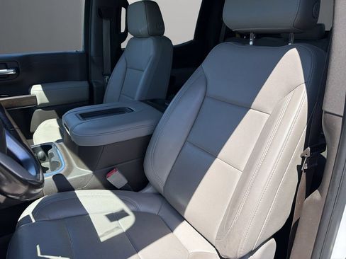 Used 2019 GMC Sierra 1500 SLT w/ SLT Premium Package AWD/4WD image 13