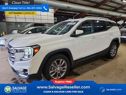 Used 2024 GMC Terrain SLT