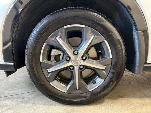 Certified 2024 Honda HR-V EX-L image 11