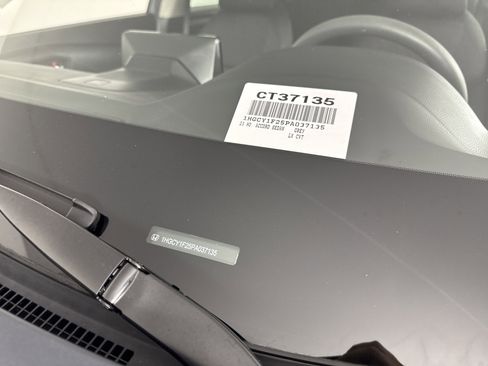 Used 2023 Honda Accord LX image 12