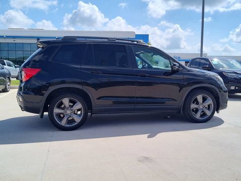 Certified 2019 Honda Passport Touring image 12
