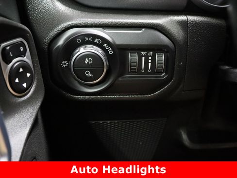 Used 2021 Jeep Gladiator Mojave image 27