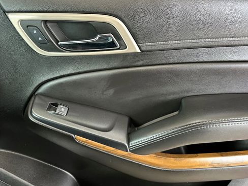 Used 2020 GMC Yukon XL Denali image 19