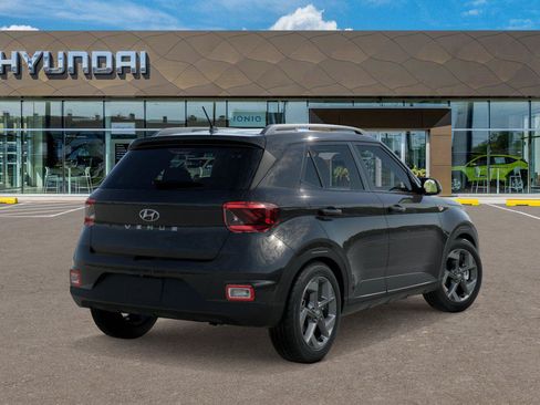 New 2026 Hyundai Venue SEL FWD image 4