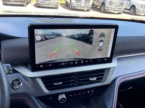 Used 2025 Ford Explorer ST-Line image 26