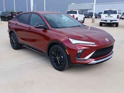 Used 2025 Buick Envista Sport Touring FWD image 11