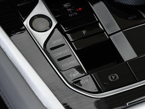 Certified 2026 BMW X6 M60i image 19