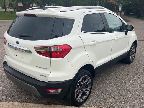 Used 2020 Ford EcoSport Titanium AWD/4WD image 5