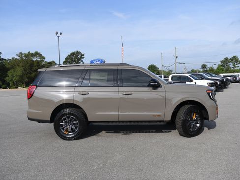 New 2026 Ford Expedition Tremor AWD/4WD image 7