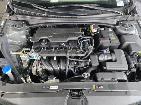 New 2026 Hyundai Elantra Sport image 13