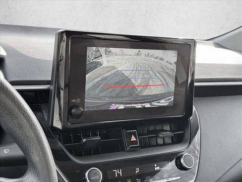 Used 2024 Toyota Corolla LE image 14