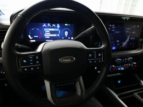 Used 2026 Ford F450 Platinum w/ FX4 Off-Road Package image 18