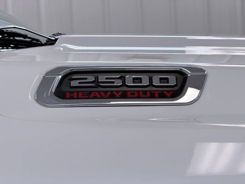 Used 2021 RAM 2500 Tradesman AWD/4WD image 5