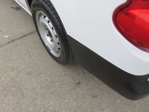 Used 2020 Nissan NV200 S image 25