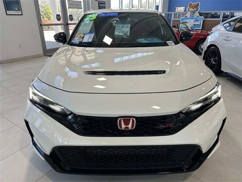 Certified 2023 Honda Civic Type R image 7