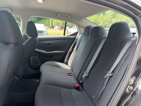 Certified 2025 Nissan Sentra S FWD image 11