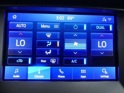 Used 2021 Ford Ranger XLT w/ Equipment Group 301A Mid AWD/4WD image 12