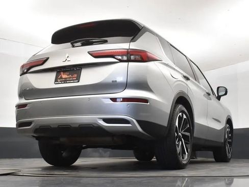Used 2024 Mitsubishi Outlander FWD image 13