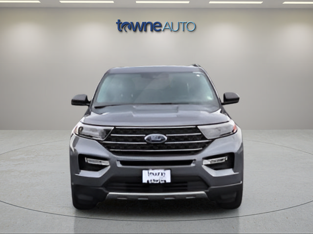 Used 2023 Ford Explorer XLT w/ Equipment Group 202A AWD/4WD image 10