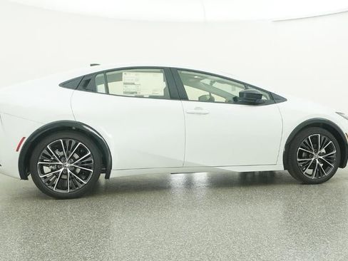 New 2026 Toyota Prius XLE image 26