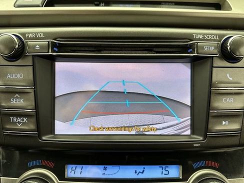 Used 2013 Toyota RAV4 XLE image 17