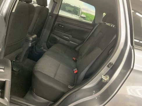 Used 2021 Mitsubishi Outlander Sport ES FWD image 12