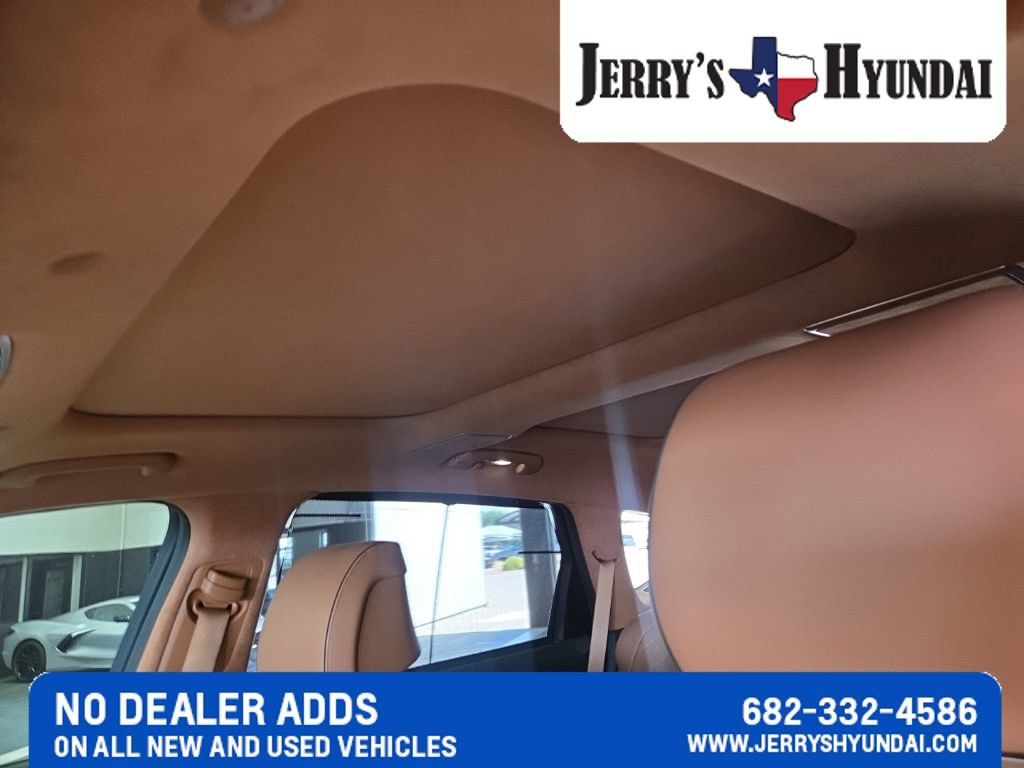 Certified 2025 Genesis GV80 3.5T Prestige AWD/4WD image 10