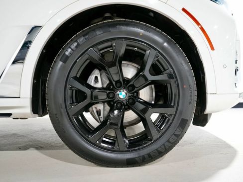 Used 2020 BMW X7 xDrive40i w/ Premium Package image 37