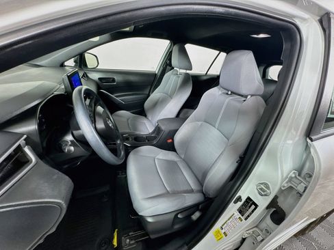 Certified 2023 Toyota Corolla Cross AWD Hybrid image 17