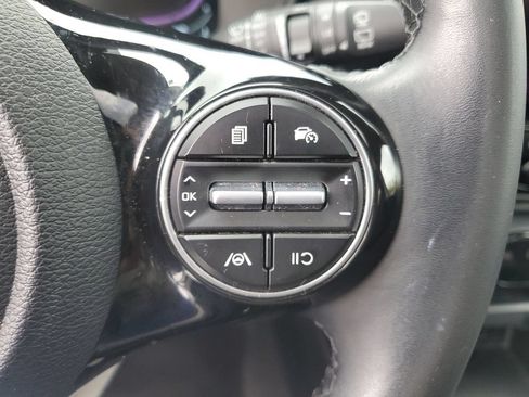 Used 2024 Kia Soul EX FWD image 15