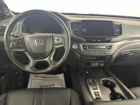 Used 2025 Honda Ridgeline TrailSport image 22