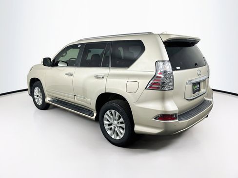 Used 2016 Lexus GX 460 w/ Premium Package AWD/4WD image 5