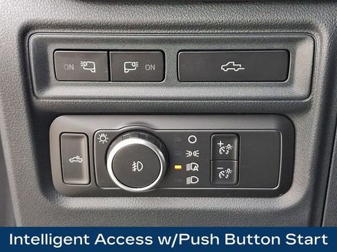 Used 2022 Ford F150 XLT w/ Equipment Group 302A High AWD/4WD image 9