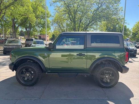 Used 2024 Ford Bronco Black Diamond AWD/4WD image 2