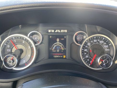 Used 2024 RAM 5500 Tradesman w/ Chrome Appearance Group RWD image 26