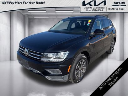Used 2019 Volkswagen Tiguan SE w/ Panoramic Sunroof Package