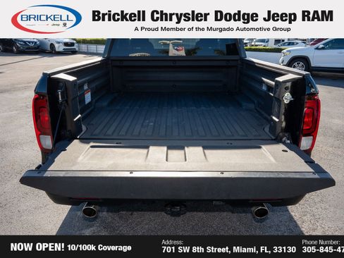 Used 2023 Honda Ridgeline Sport image 9