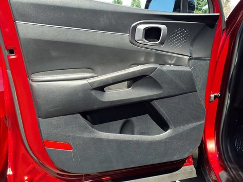 Certified 2023 Kia Sorento S FWD image 20