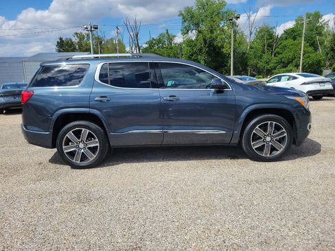 Used 2019 GMC Acadia Denali w/ Technology Package AWD/4WD image 2