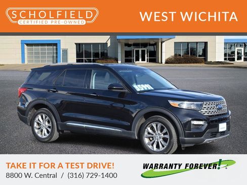 Used 2023 Ford Explorer Limited image 1