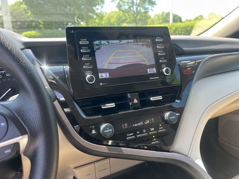 Used 2024 Toyota Camry LE w/ Convenience Package FWD image 24
