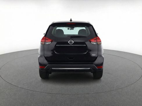 Used 2024 Nissan Kicks SV image 7