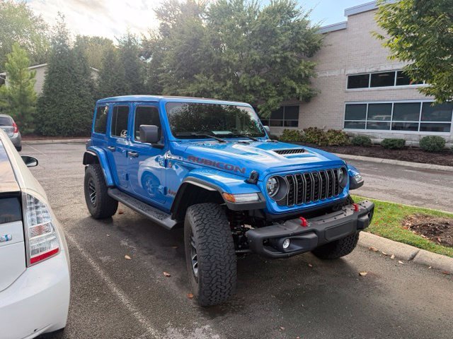 Used 2026 Jeep Wrangler Unlimited Rubicon AWD/4WD image 2