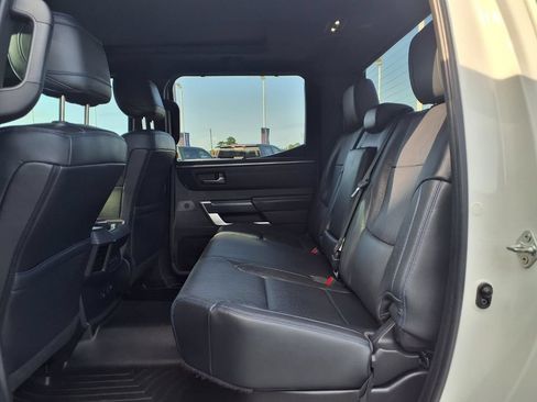 Used 2022 Toyota Tundra Platinum AWD/4WD image 17