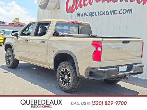 Used 2022 Chevrolet Silverado 1500 ZR2 w/ Technology Package AWD/4WD image 6
