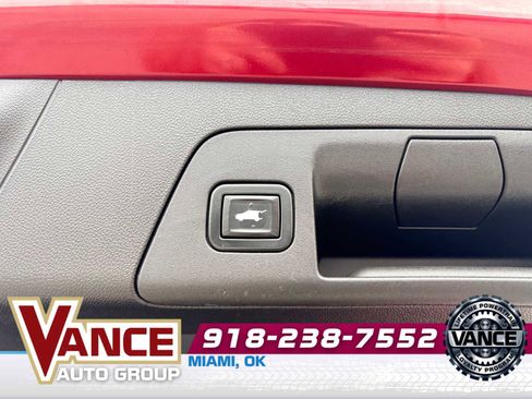 Used 2021 Buick Envision Essence w/ Technology Package I image 17