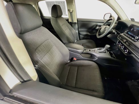 Used 2024 Honda HR-V LX image 25