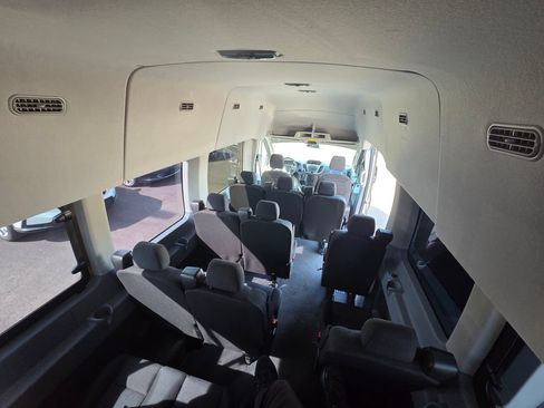 Used 2017 Ford Transit 350 XLT RWD image 15