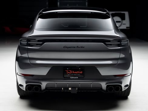 Used 2023 Porsche Cayenne Turbo image 24
